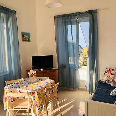 Villa La Casa Di Conny Ponza Exterior foto