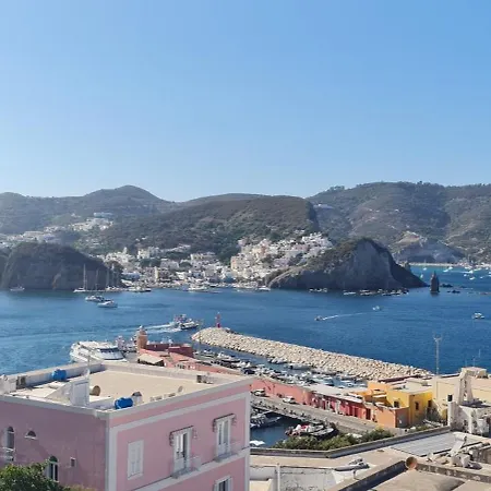 Villa La Casa Di Conny Ponza Exterior foto